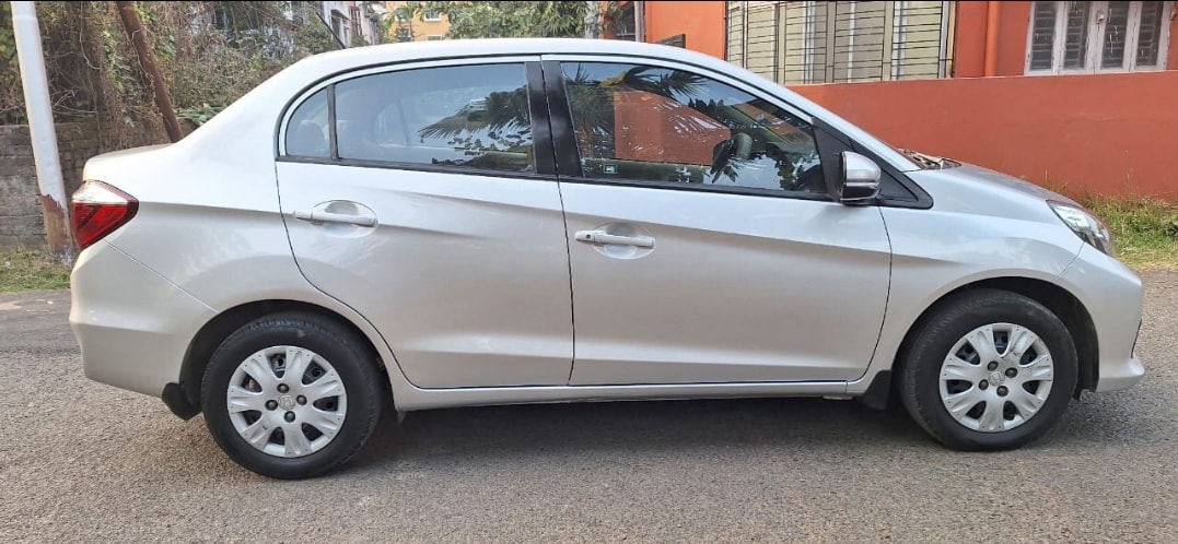 Used 2016 Honda Amaze Used 2016 Honda Amaze