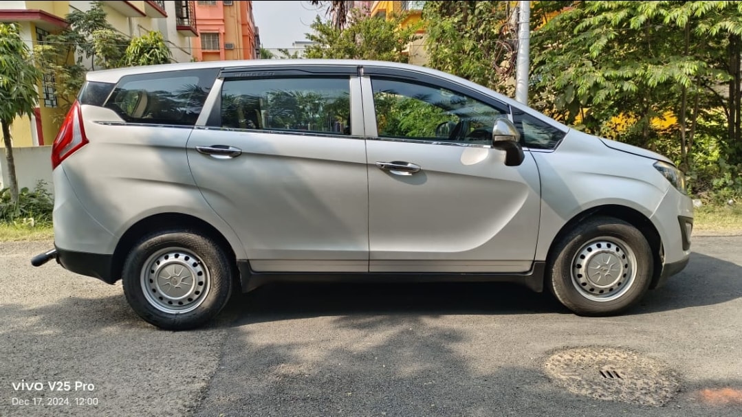 Used 2020 Mahindra Marazzo Used 2020 Mahindra Marazzo