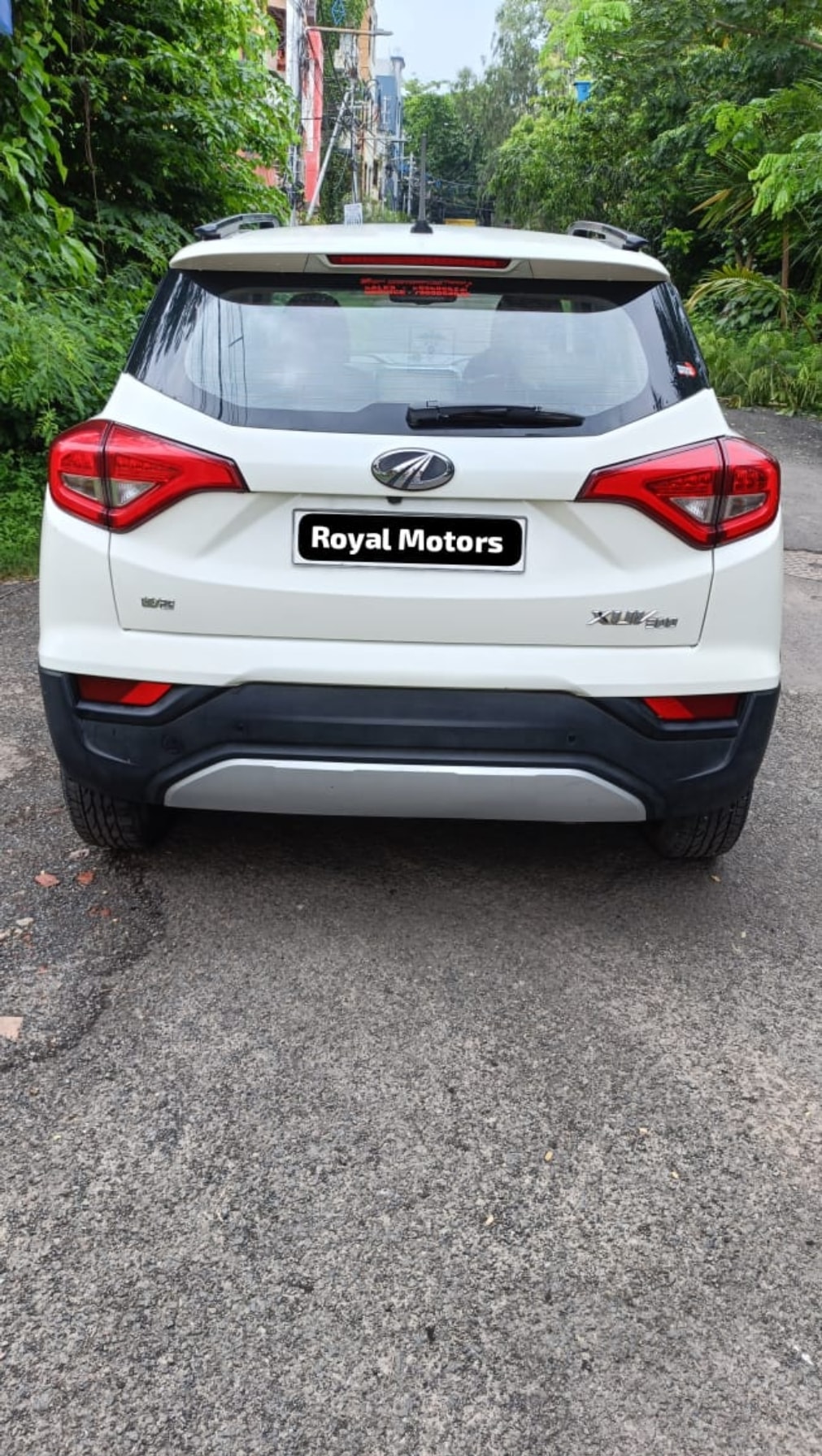 Used 2022 Mahindra XUV300 Used 2022 Mahindra XUV300