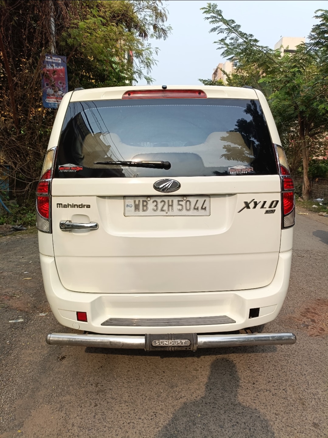 Used 2015 Mahindra Xylo Used 2015 Mahindra Xylo