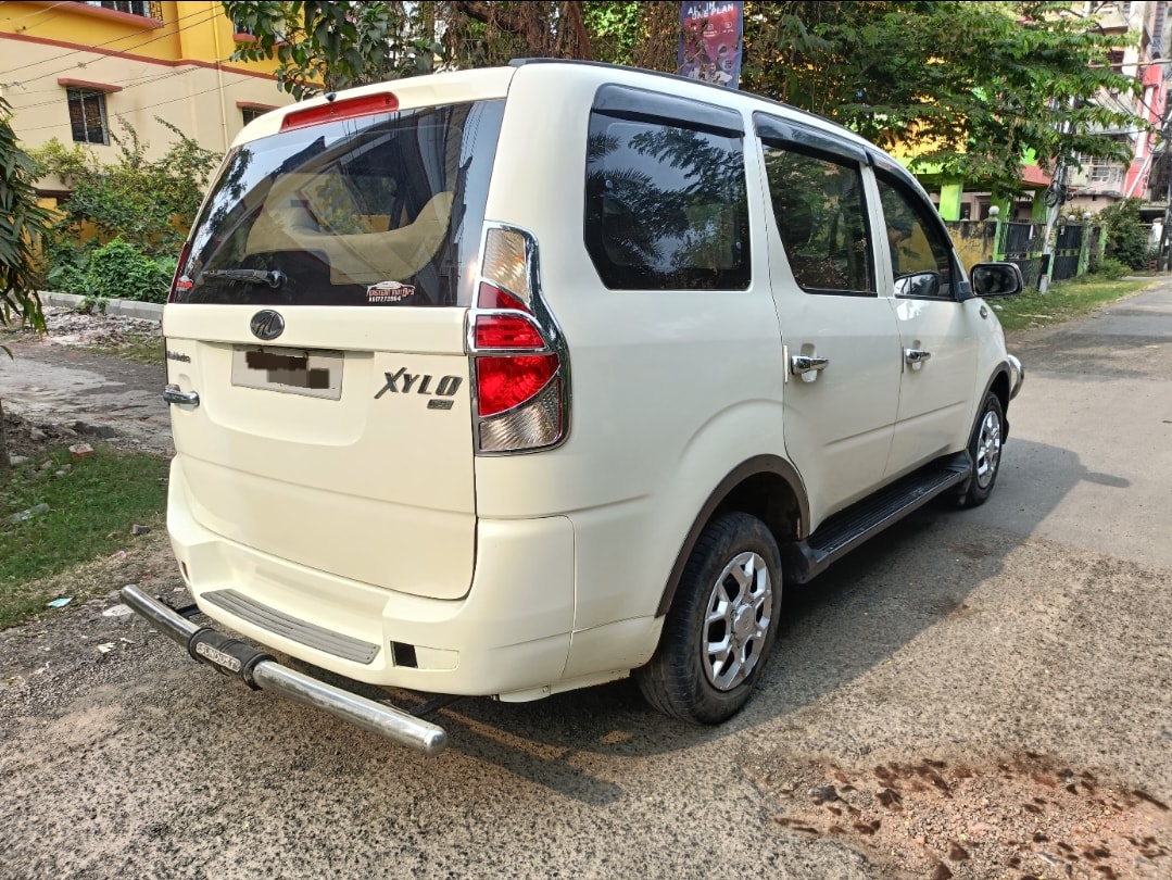 Used 2015 Mahindra Xylo Used 2015 Mahindra Xylo