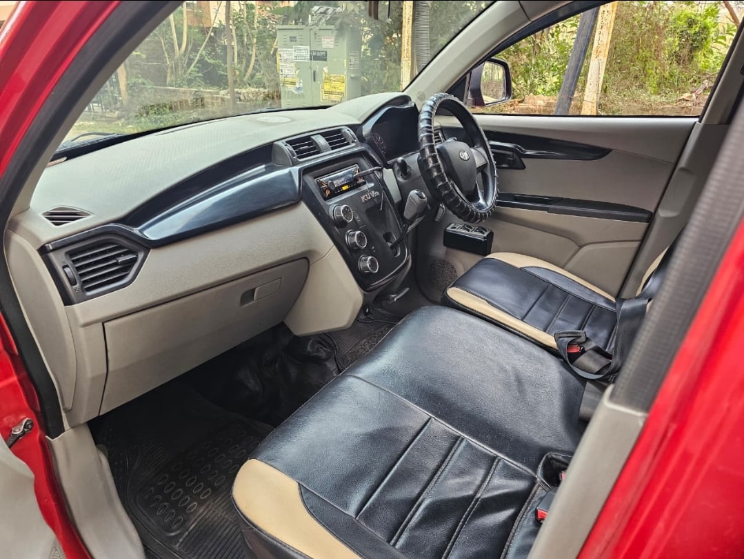 KUV100 image 5 KUV100 image 5