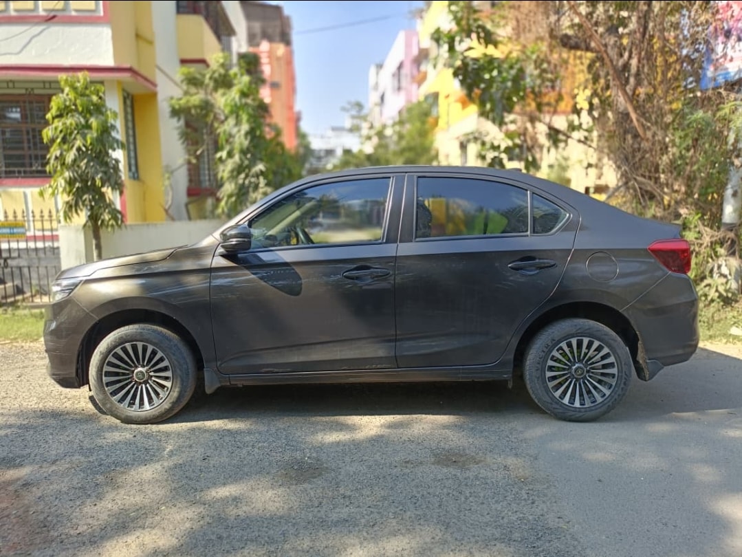 Used 2022 Honda Amaze Used 2022 Honda Amaze