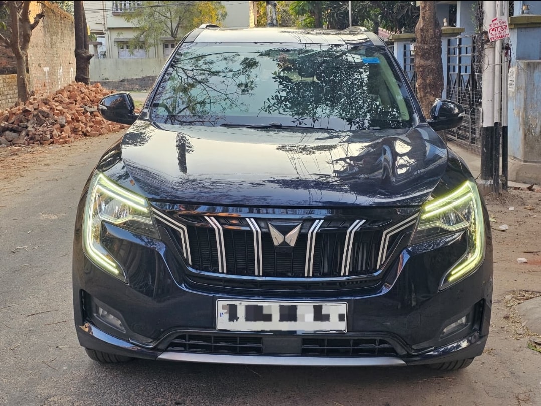 XUV700 image 4 XUV700 image 4