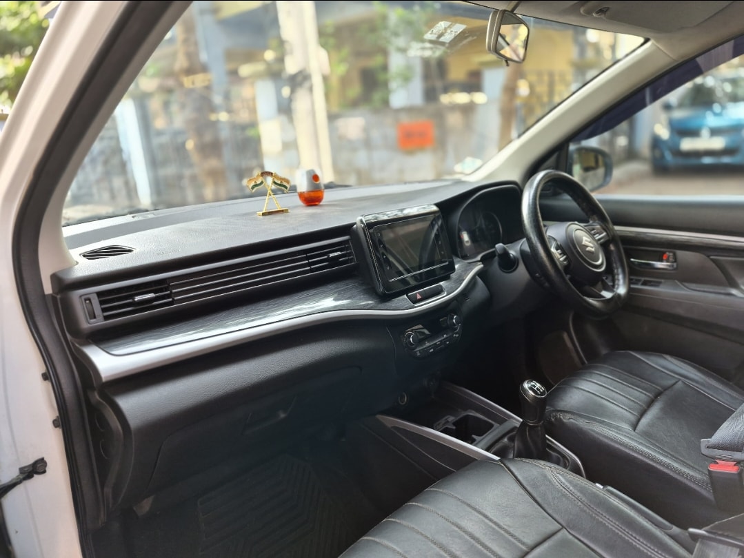 XL6 image 5 XL6 image 5