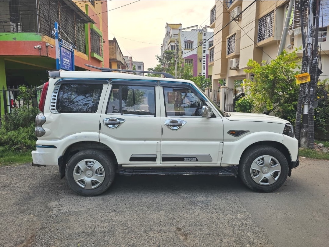 Scorpio image 3 Scorpio image 3