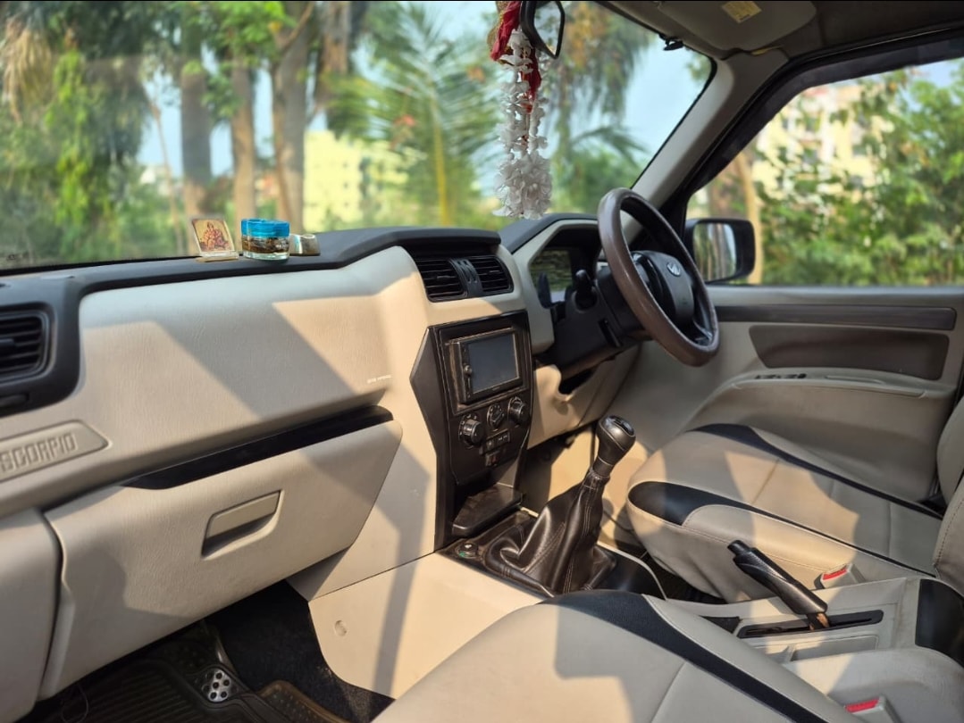 Scorpio image 5 Scorpio image 5