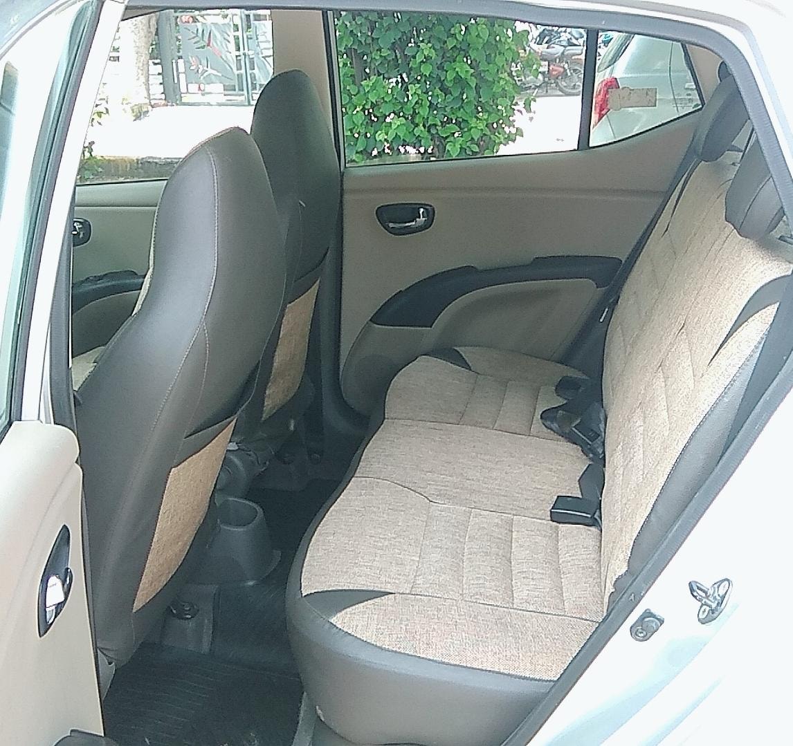 Alto 800 image 11 Alto 800 image 11