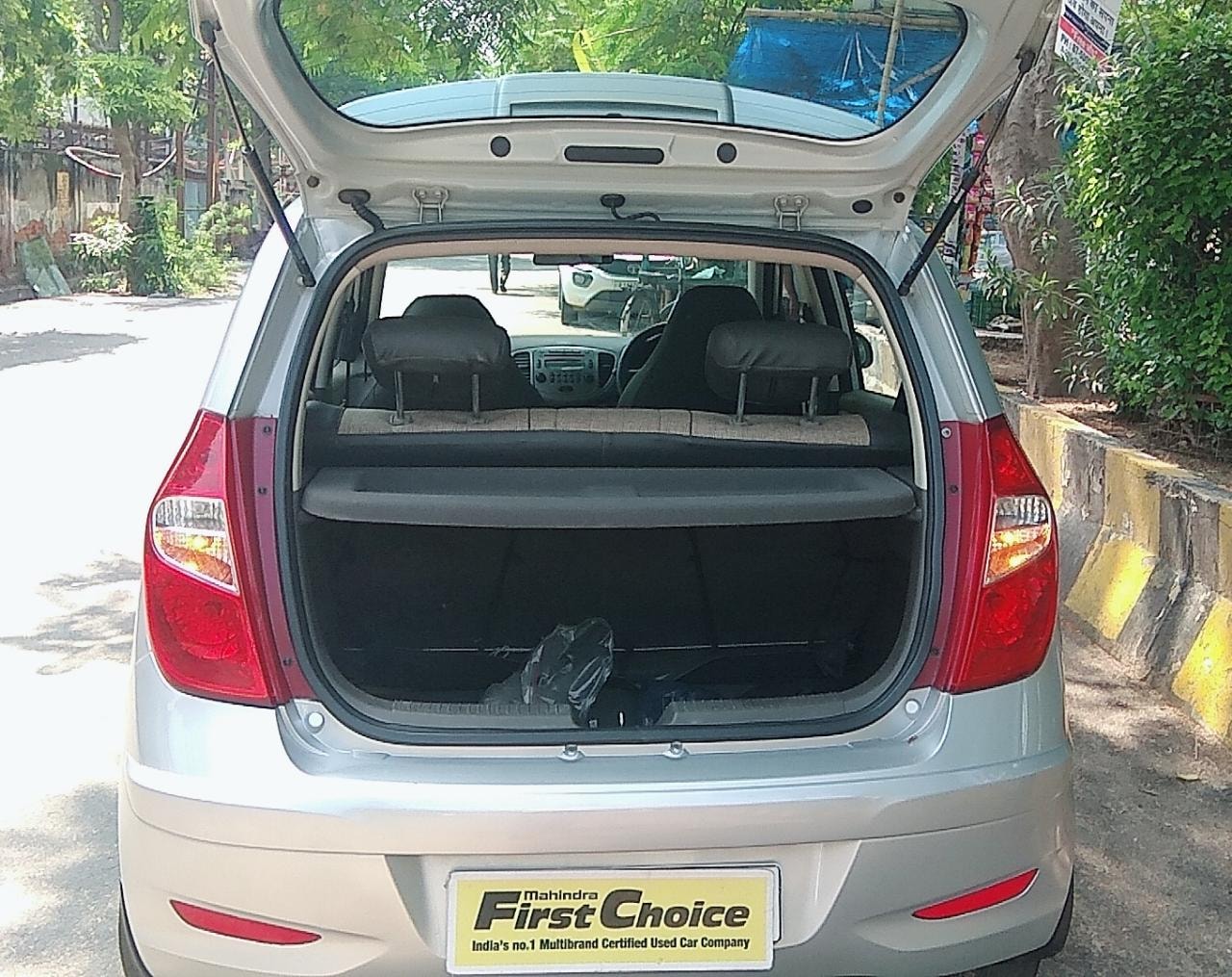 Alto 800 image 9 Alto 800 image 9