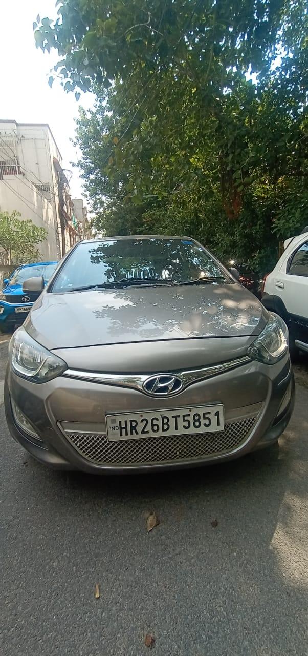 Used 2012 Hyundai i20, Noida New Delhi