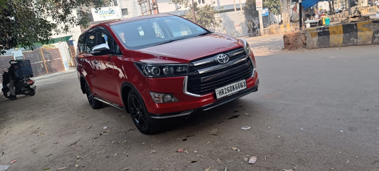 Innova Crysta image 7 Innova Crysta image 7