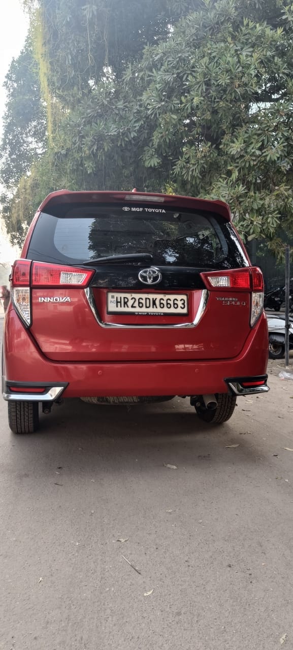 Innova Crysta image 4 Innova Crysta image 4