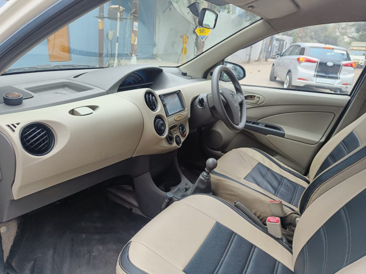 Etios image 13 Etios image 13