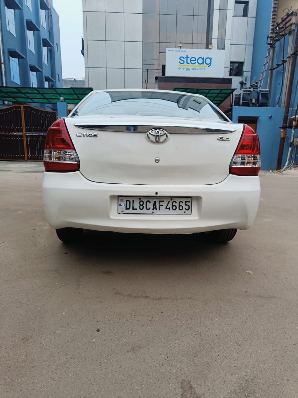 Etios image 4 Etios image 4