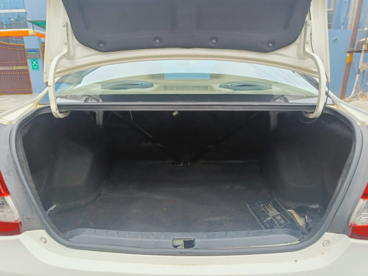 Etios image 10 Etios image 10