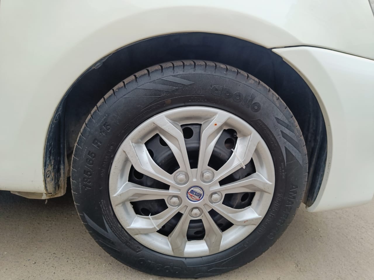 Etios image 9 Etios image 9