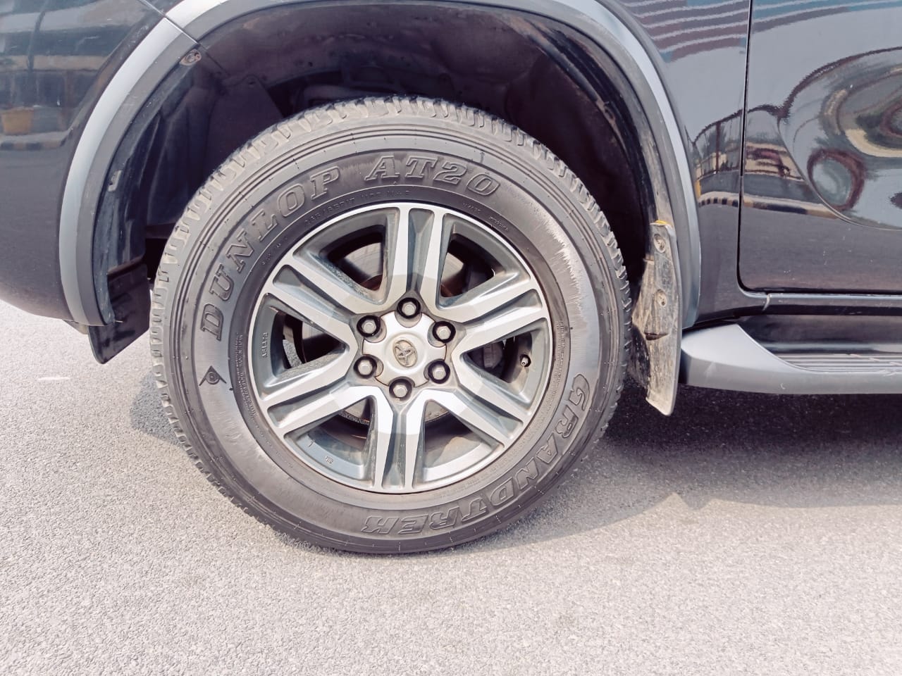 Fortuner image 9 Fortuner image 9