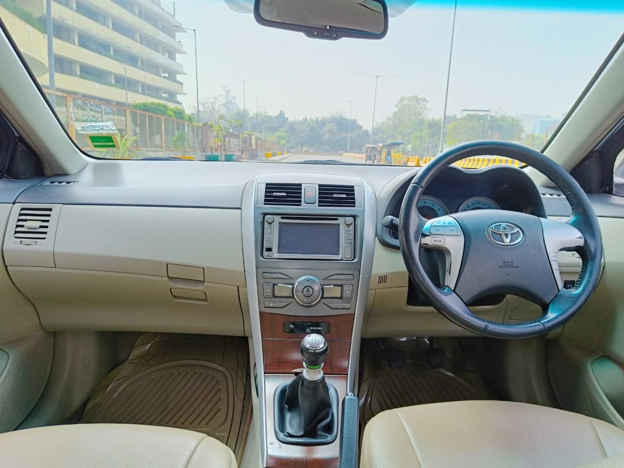 Corolla Altis image 9 Corolla Altis image 9