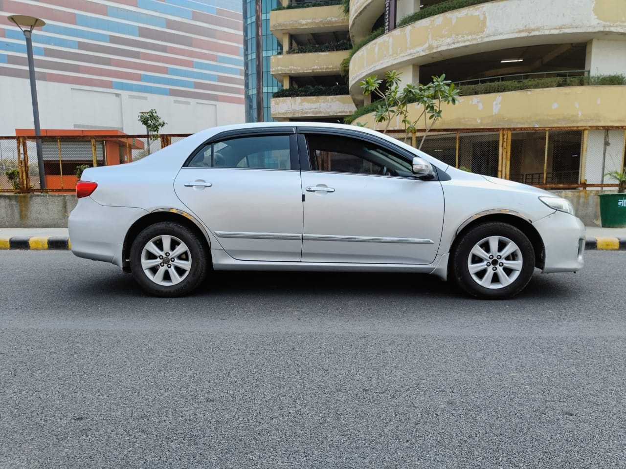 Corolla Altis image 5 Corolla Altis image 5