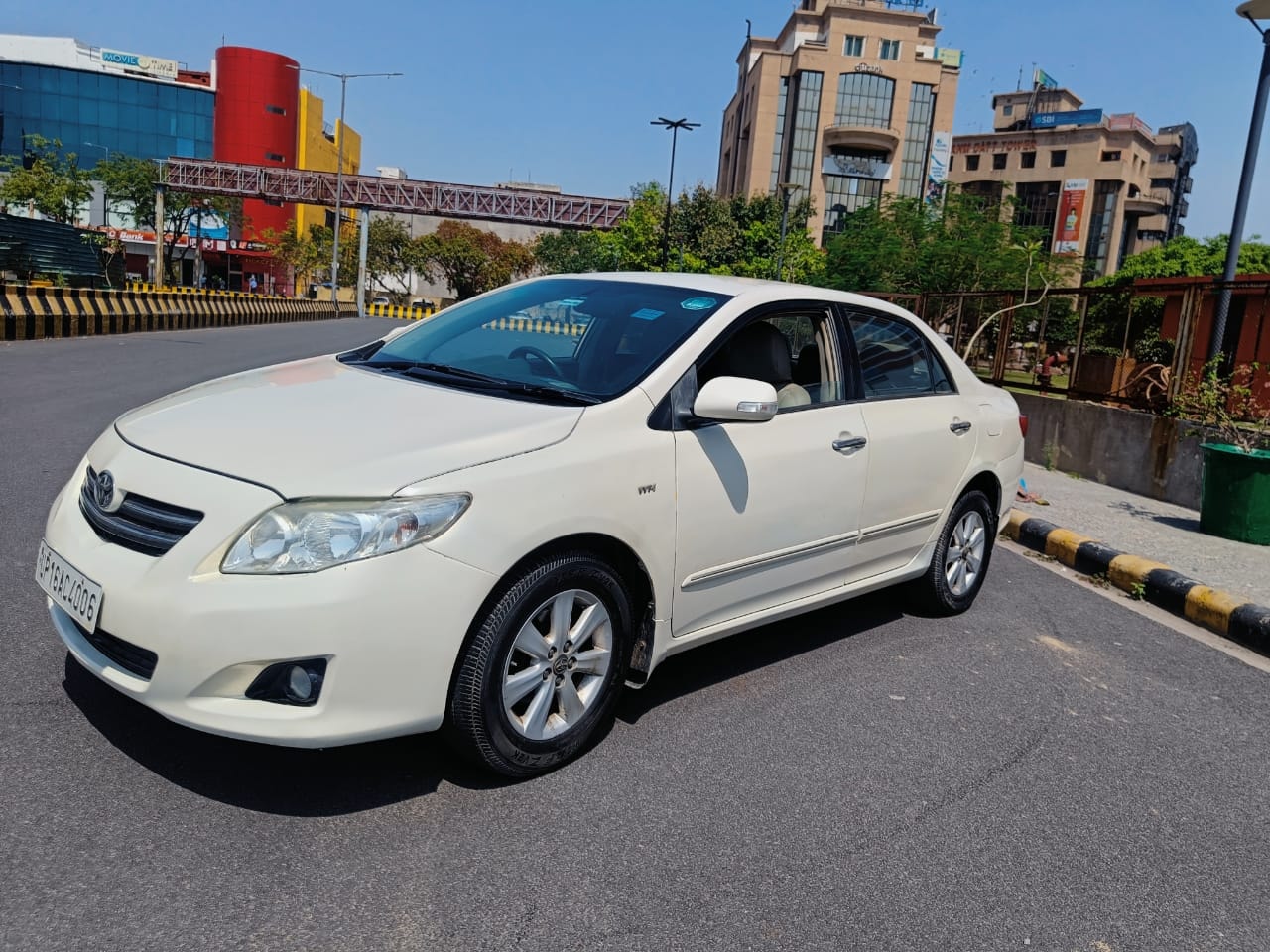 Corolla Altis image 1 Corolla Altis image 1