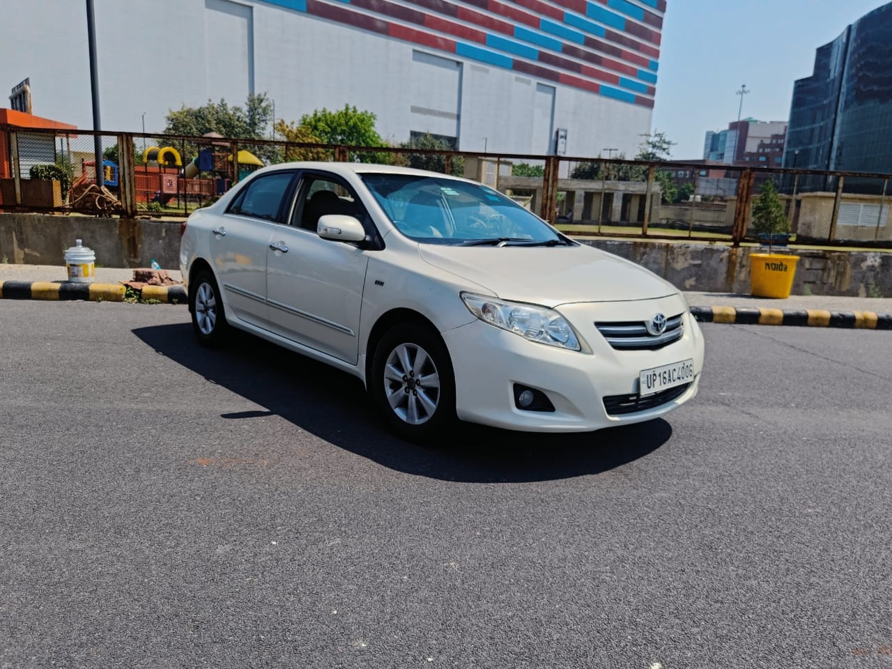 Corolla Altis image 4 Corolla Altis image 4