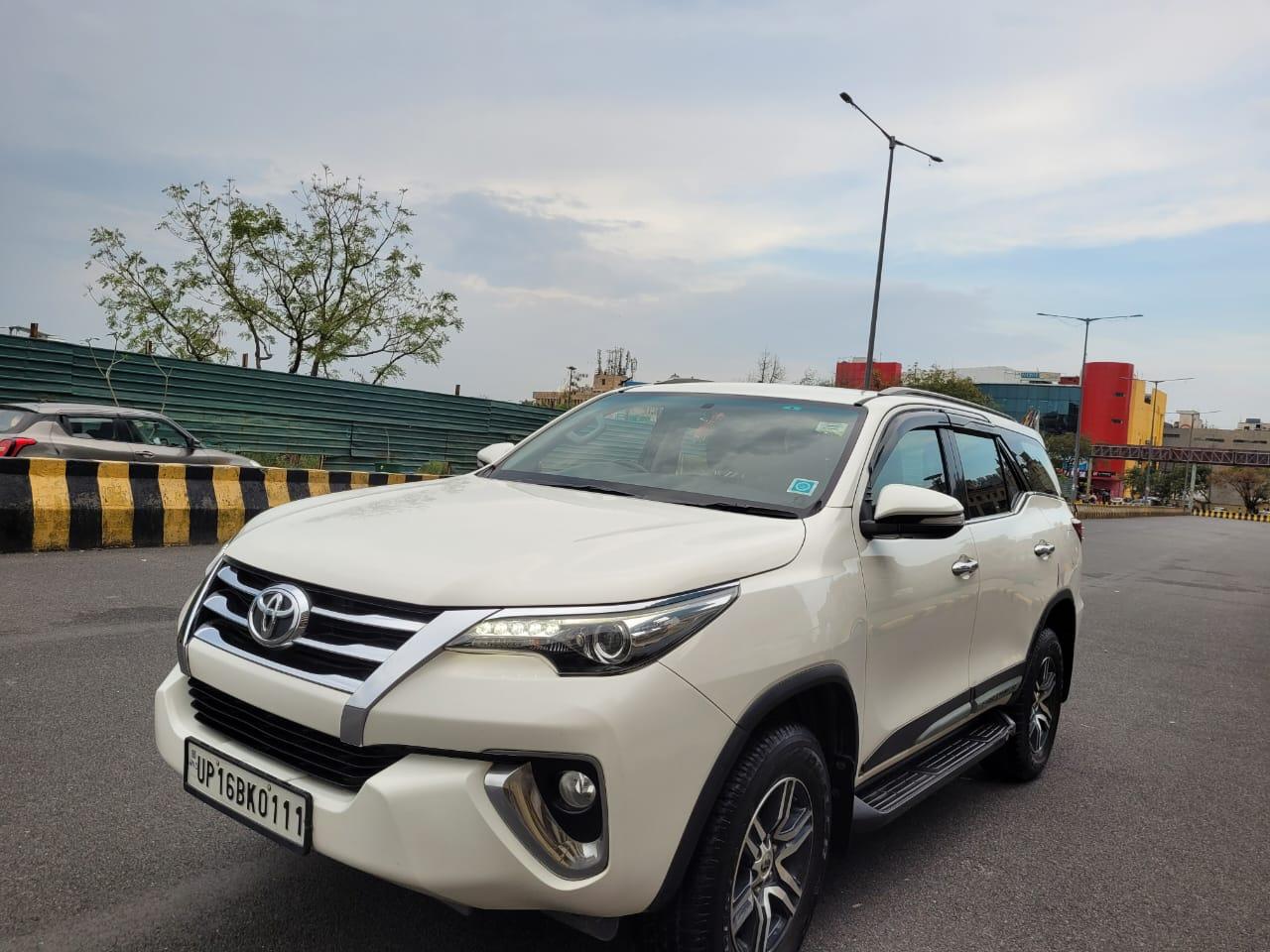 2016 Toyota Fortuner 2.8 4X4 AT BS IV