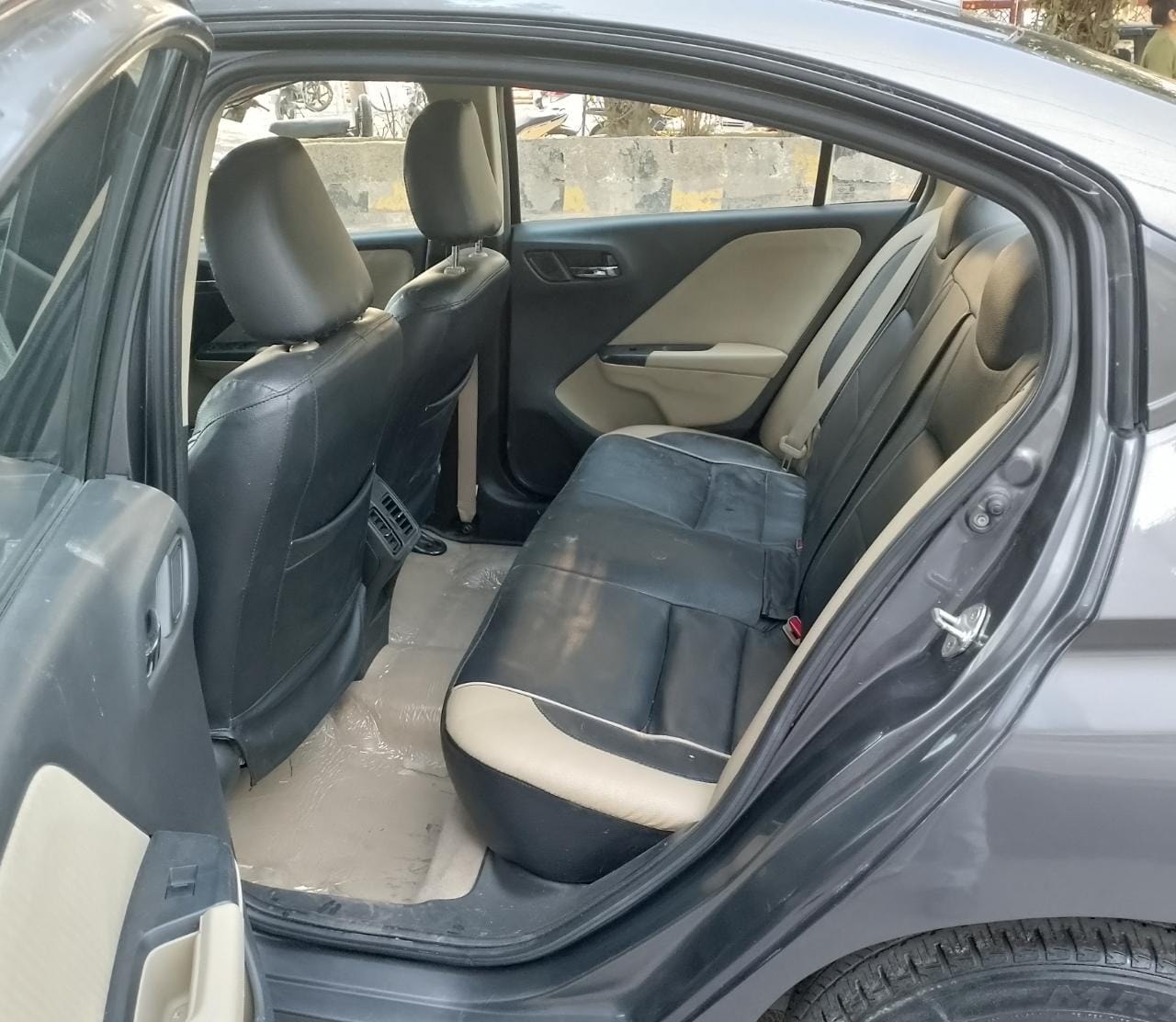 City image 13 City image 13