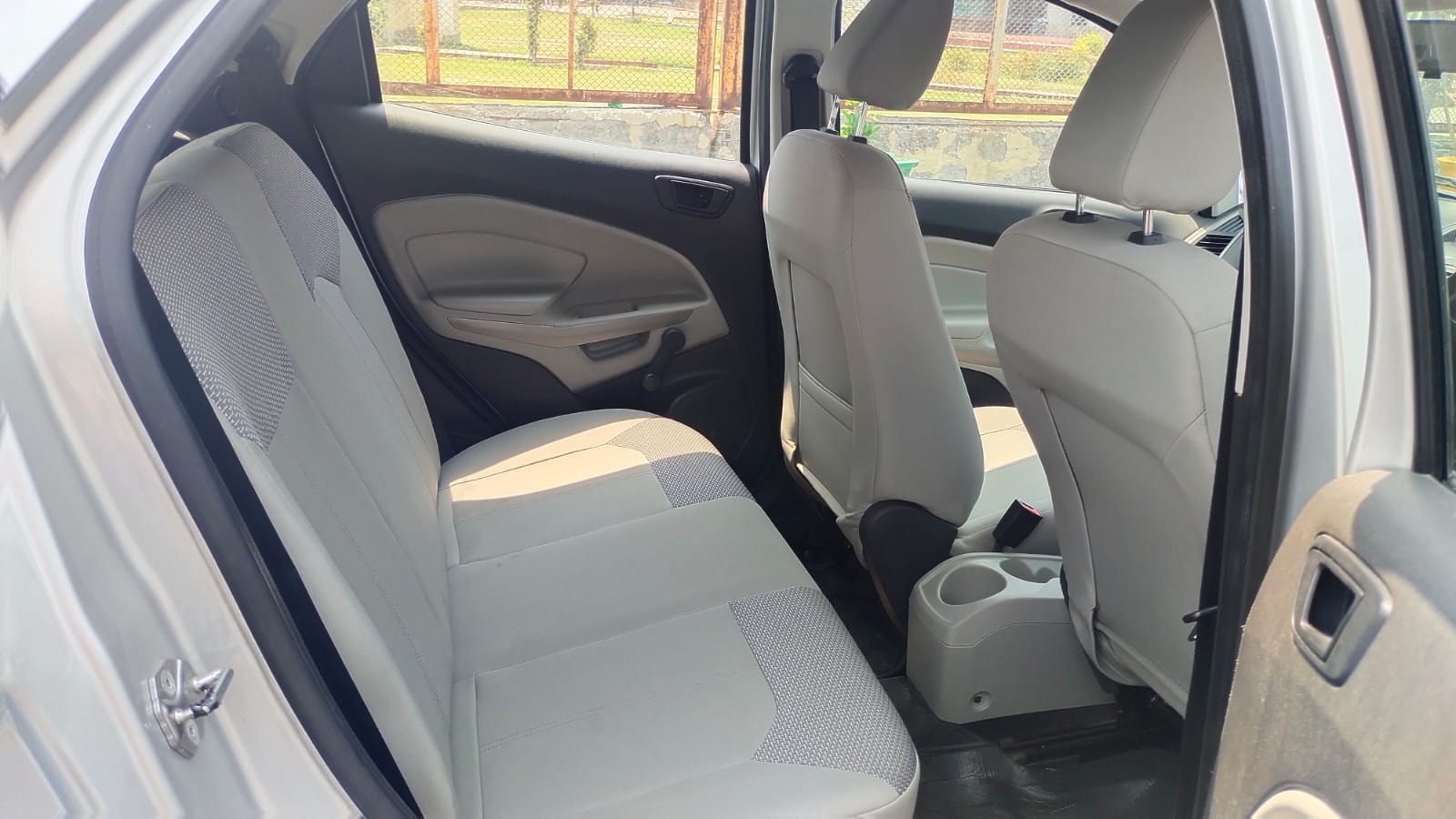 EcoSport image 12 EcoSport image 12