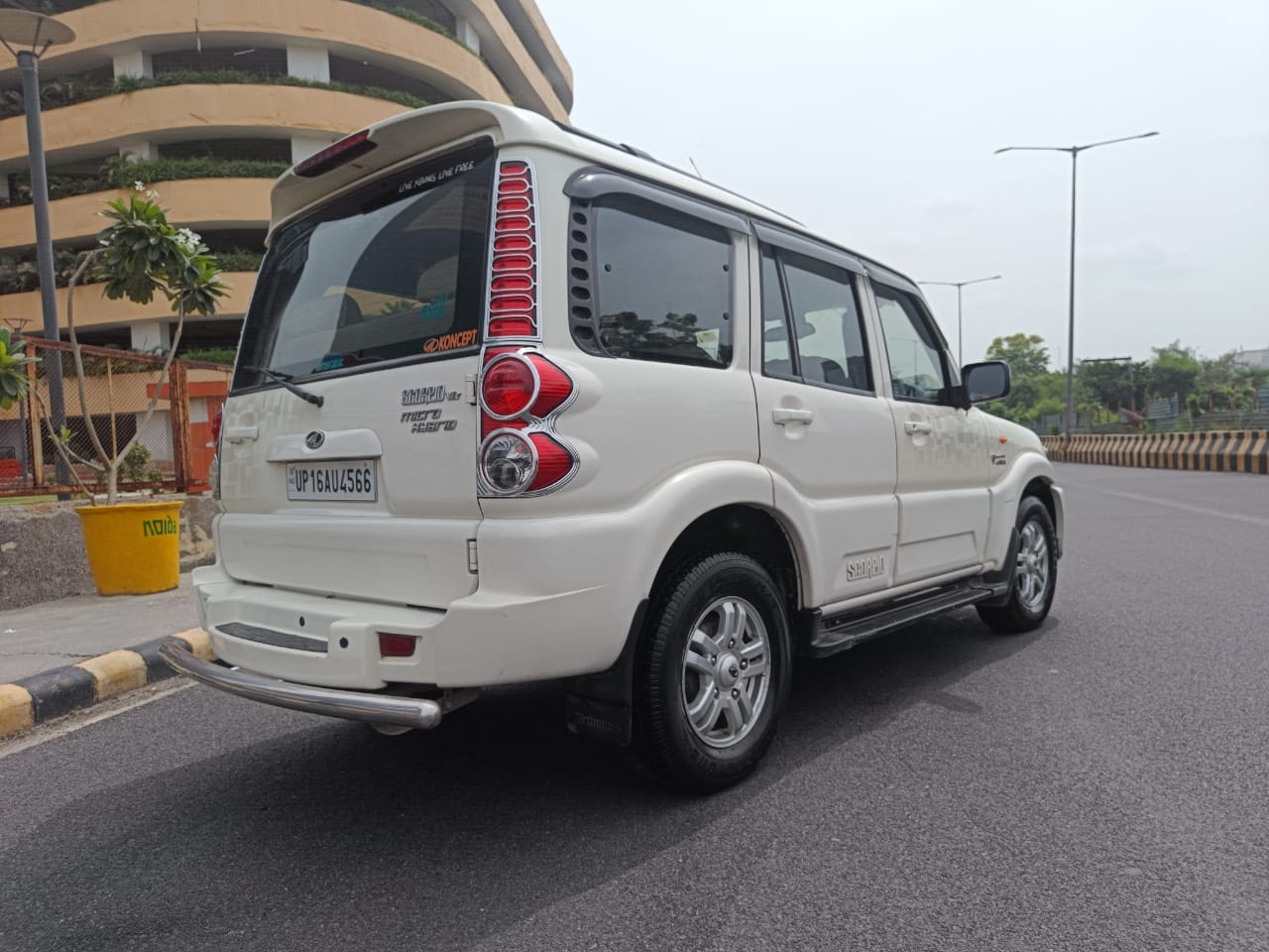 Scorpio image 5 Scorpio image 5