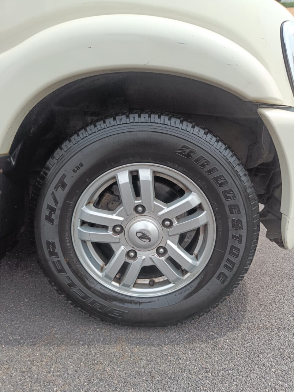 Scorpio image 9 Scorpio image 9