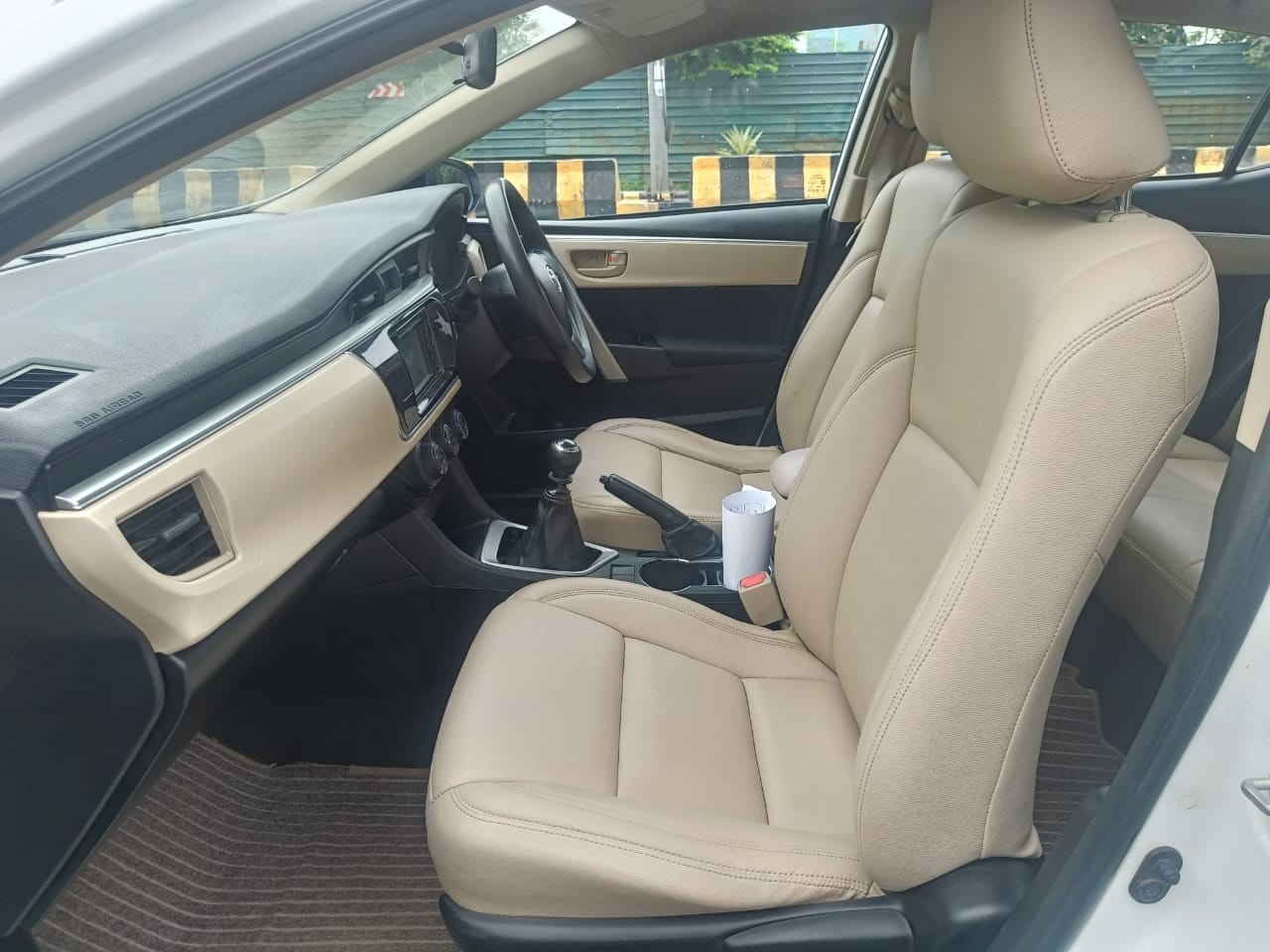 Corolla Altis image 14 Corolla Altis image 14