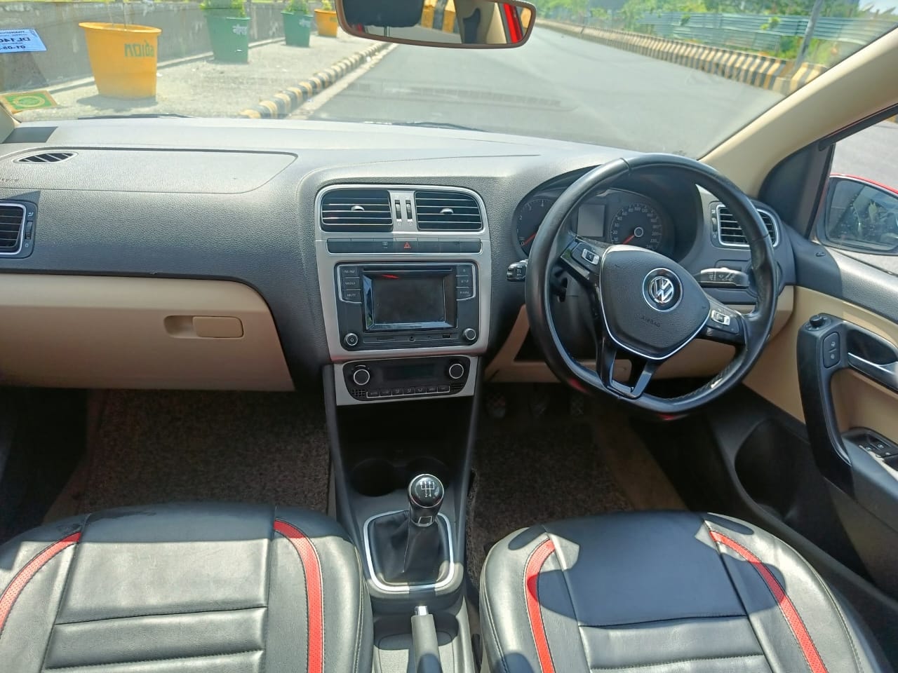 Polo image 9 Polo image 9