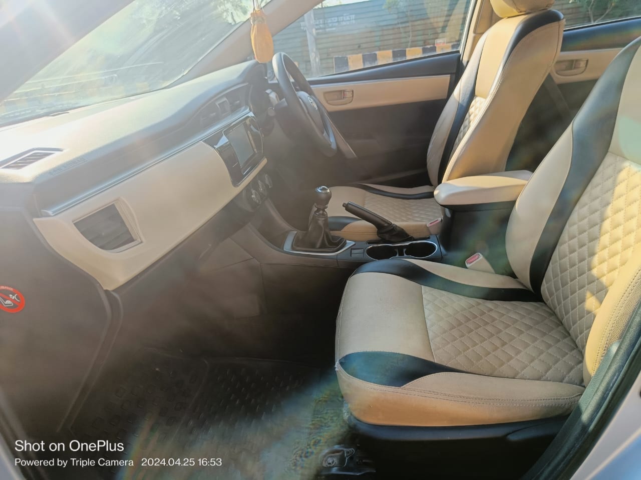 Corolla Altis image 14 Corolla Altis image 14