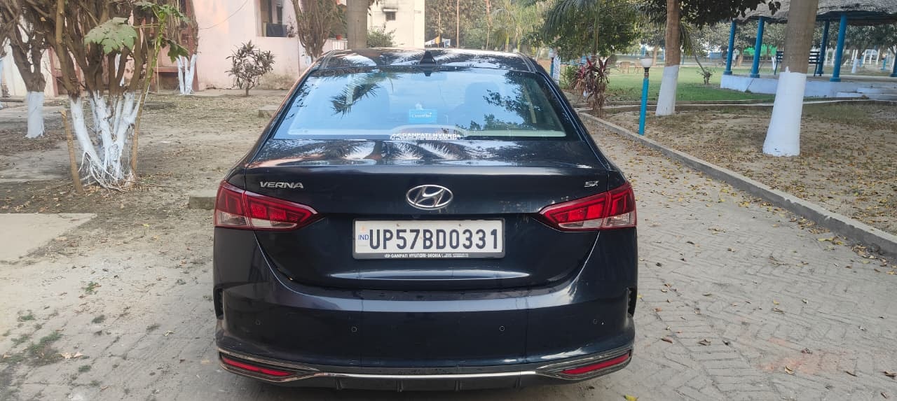 Verna image 2 Verna image 2