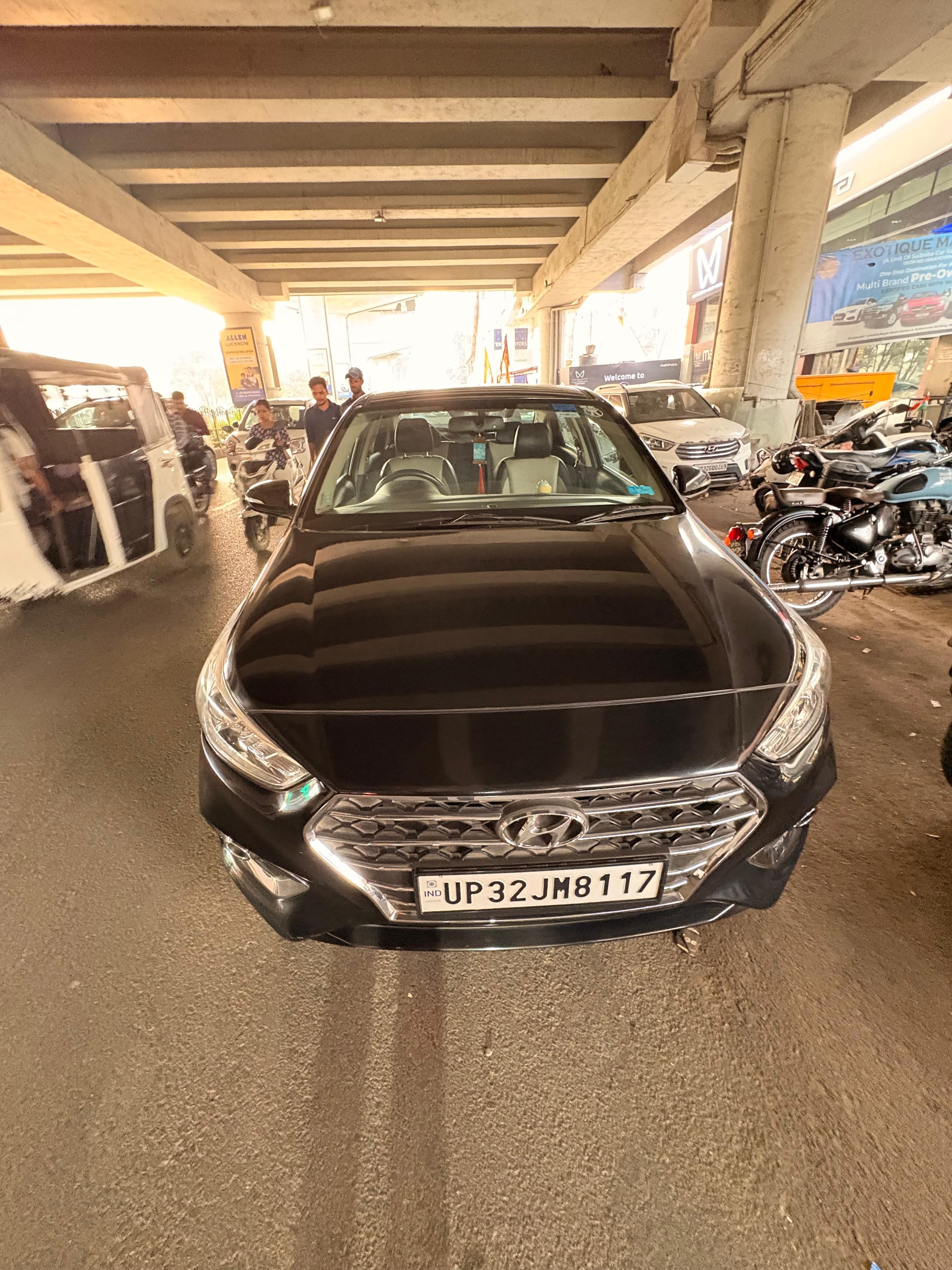 Verna image 4 Verna image 4