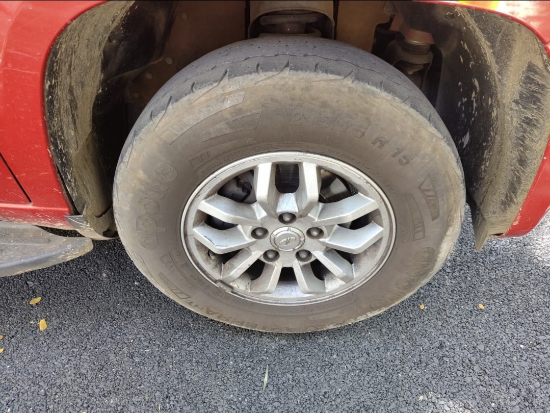 TUV300 image 8 TUV300 image 8