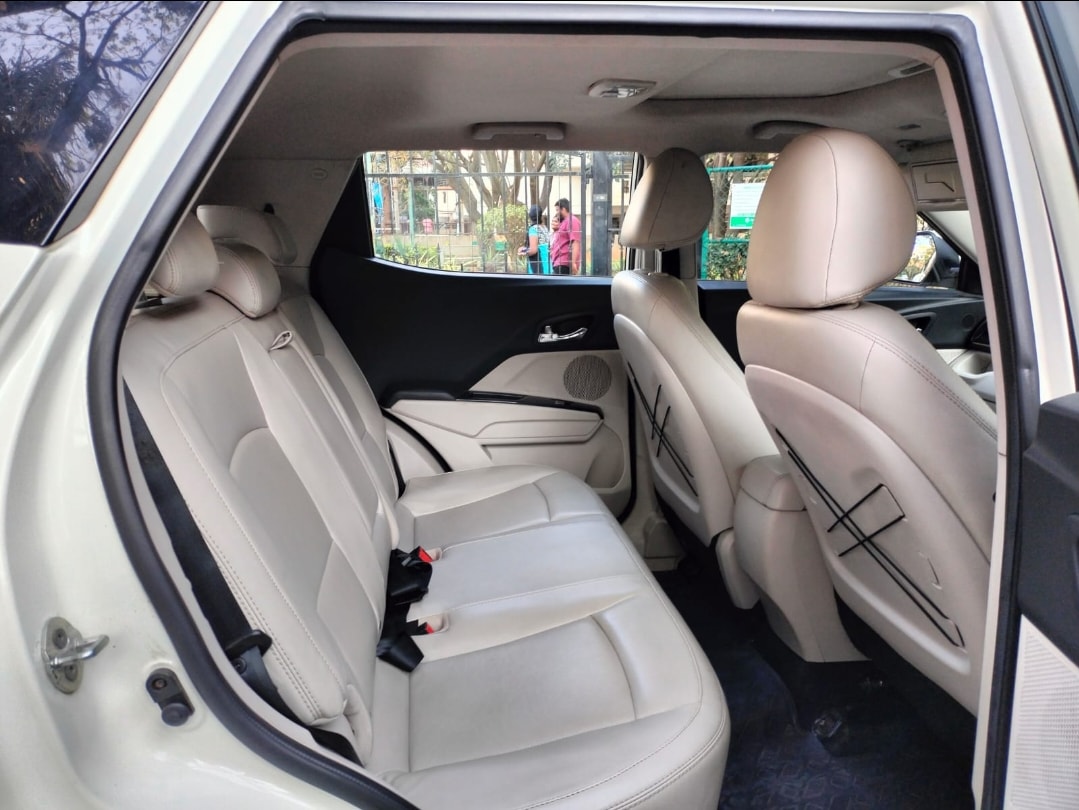 XUV300 image 13 XUV300 image 13