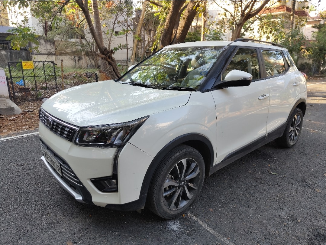 XUV300 image 1 XUV300 image 1