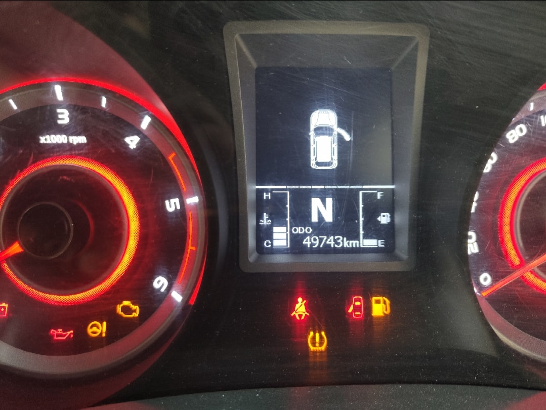 XUV300 image 9 XUV300 image 9