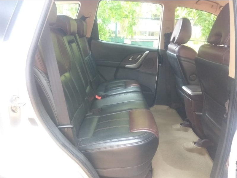 XUV500 image 14 XUV500 image 14