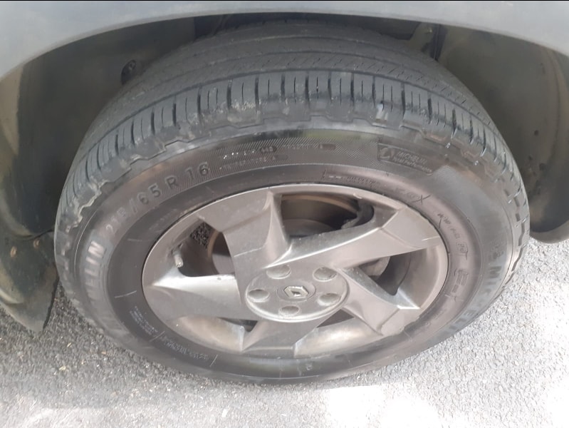 Duster image 9 Duster image 9