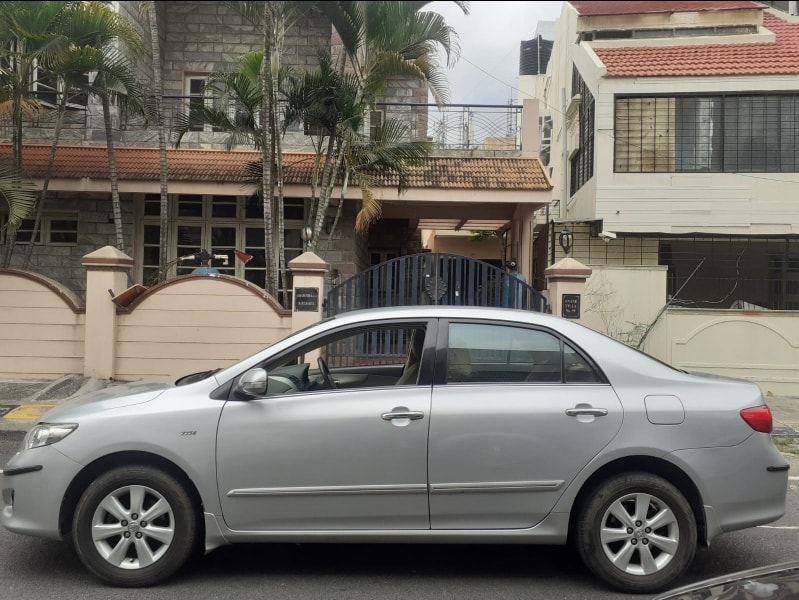 Corolla Altis image 2 Corolla Altis image 2