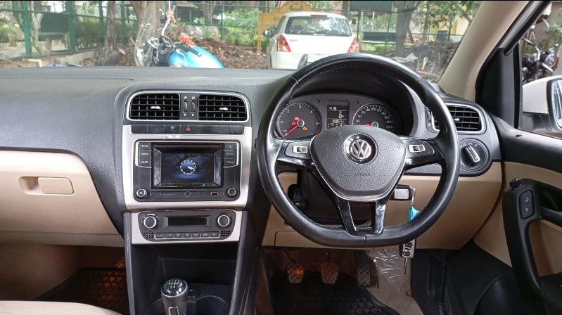 Polo image 12 Polo image 12