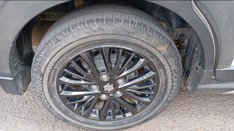 XL6 image 9 XL6 image 9