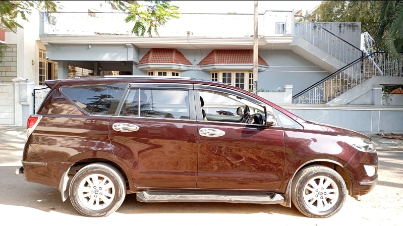 Innova Crysta image 6 Innova Crysta image 6