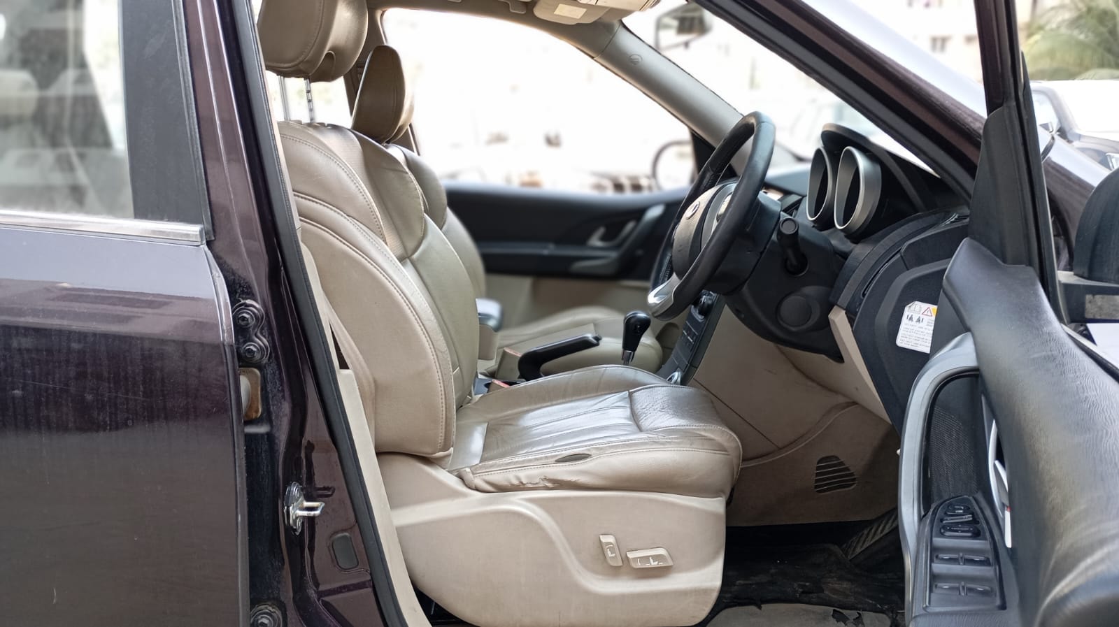 XUV500 image 9 XUV500 image 9