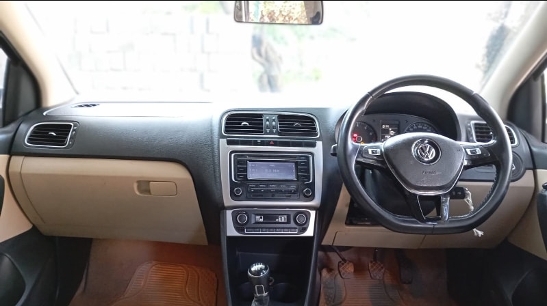 Polo image 12 Polo image 12