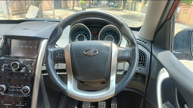 XUV500 image 13 XUV500 image 13