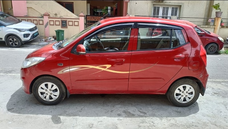 i10 image 2 i10 image 2