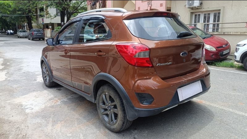 Freestyle image 3 Freestyle image 3